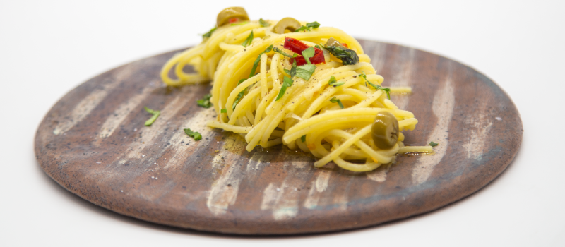 Spaghetti aglio e olio with ILIADA Kalamata PDO Extra Virgin Olive Oil and chili pepper