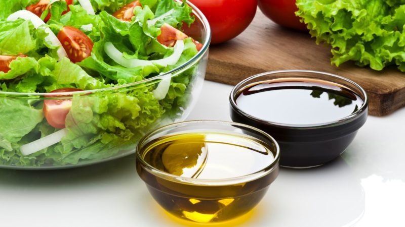 How to Make Salad Dressing with Olive Oil